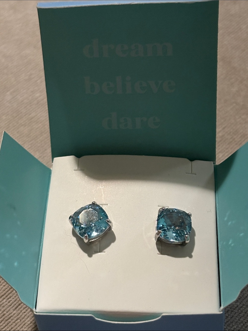 Disney Cinderella earrings 
Brand new . Never worn
